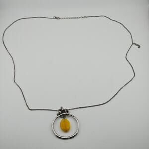 Silverstone Round Dangle Pendant Necklace Silver Tone Chain Southwestern Boho